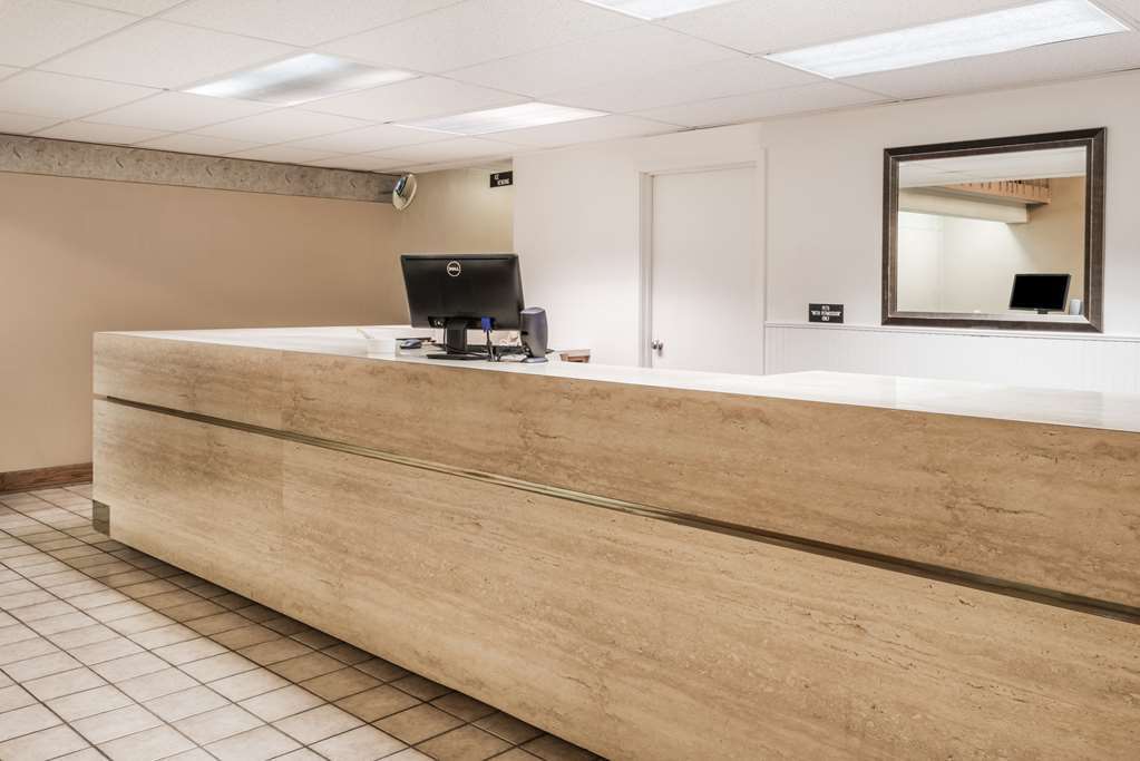 Days Inn By Wyndham Hays Intérieur photo